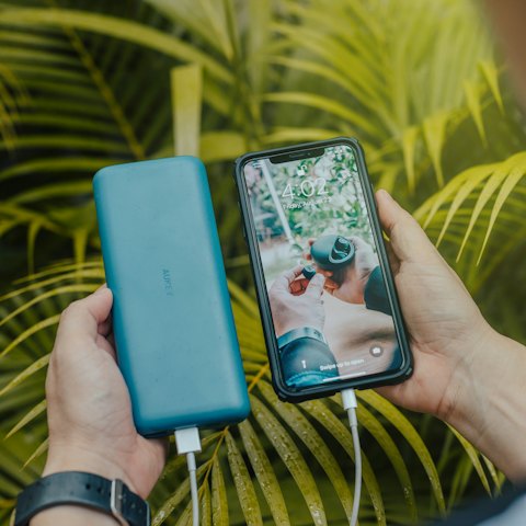 20.000 mAh powerbank, 22,5 W hızlı şarj
